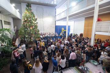 El Cabildo homenajea a varios teldenses en su brindis navideño (Foto TA)